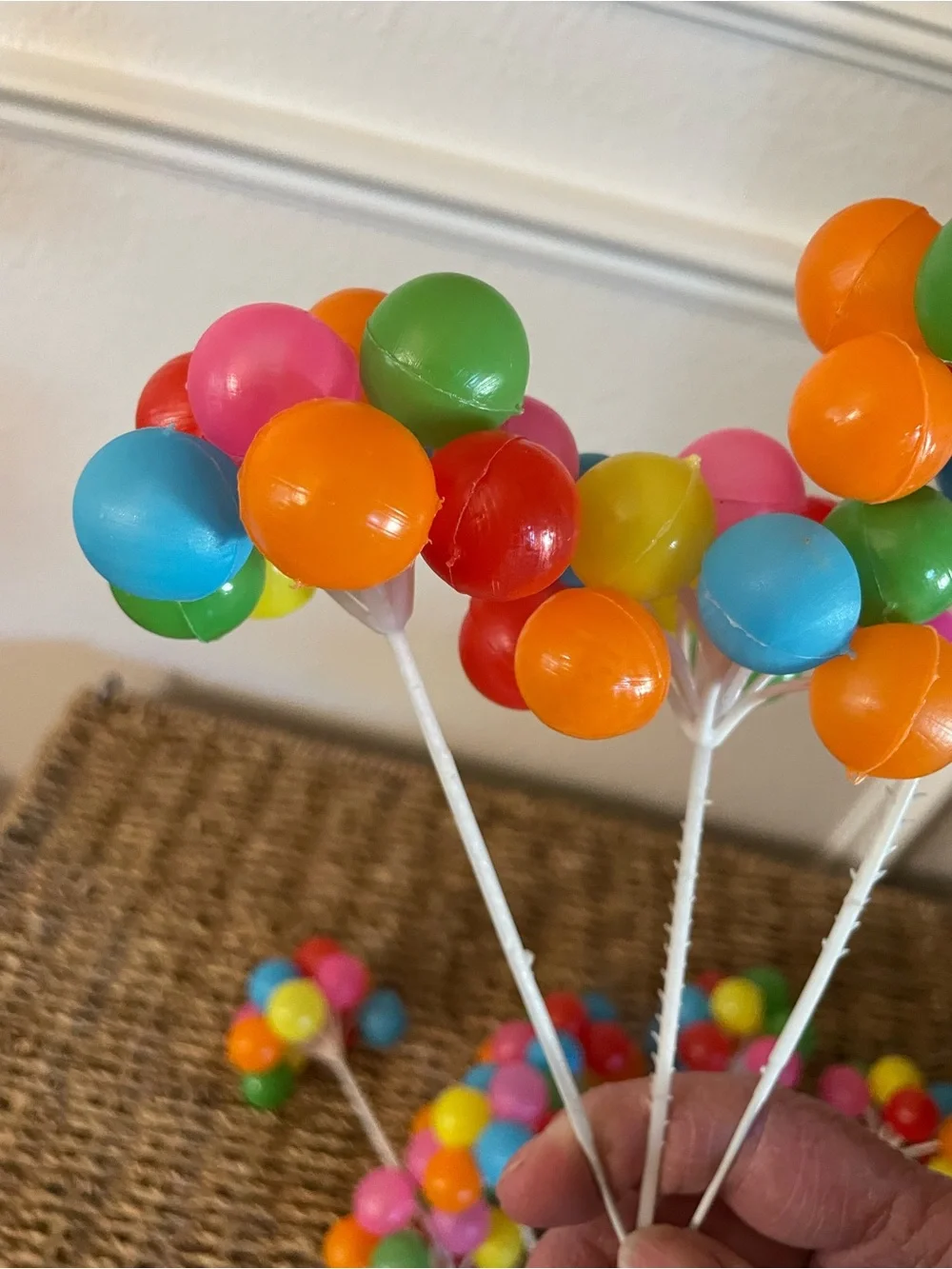 Vintage Balloon Bunch Cake Decorations set of 10!